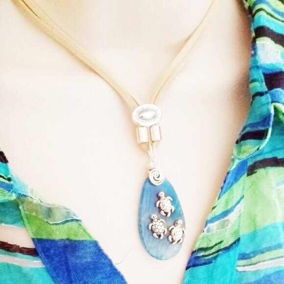 Artisan Jewelry - Sexy Beach Sea Turtle Agate + Faux Leather Necklace - 24" ~ Beachy Ocean Boho